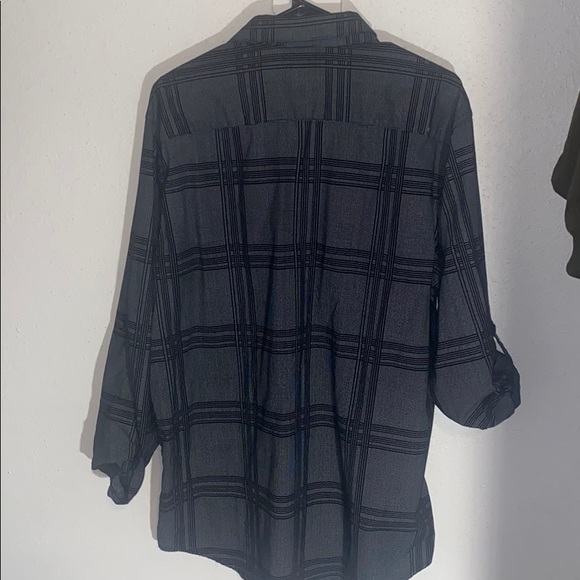 Long sleeve button up - Picture 3 of 3